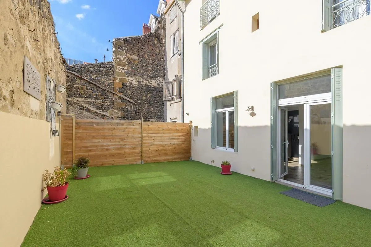 Les Nuits D'Anis - Appartements Hypercentre Le Puy-en-Velay 0*,  France